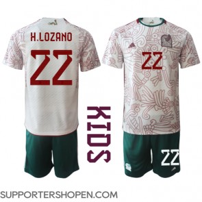 Mexiko Hirving Lozano #22 Bortatröja Barn VM 2022 Kortärmad (+ korta byxor)